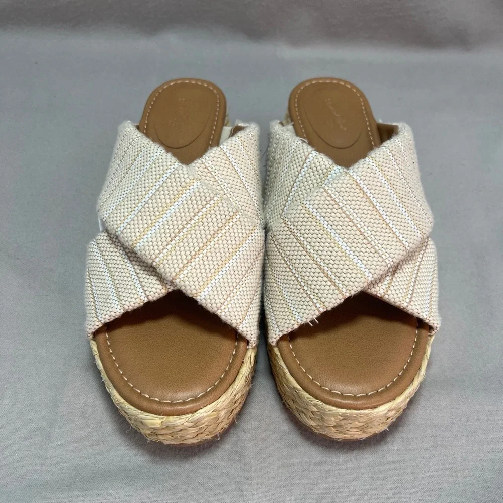 Universal Thread Desi Platform Slip On Sandals Light Beige Striped Espadrille 11